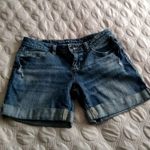 Jean shorts 5" inseam